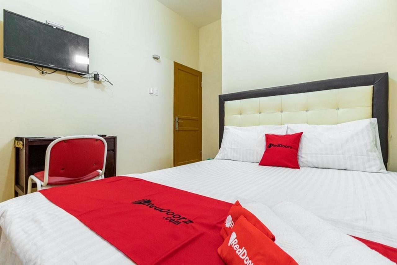Reddoorz Syariah @ Jalan Setiabudi Medan 3 Ngoại thất bức ảnh