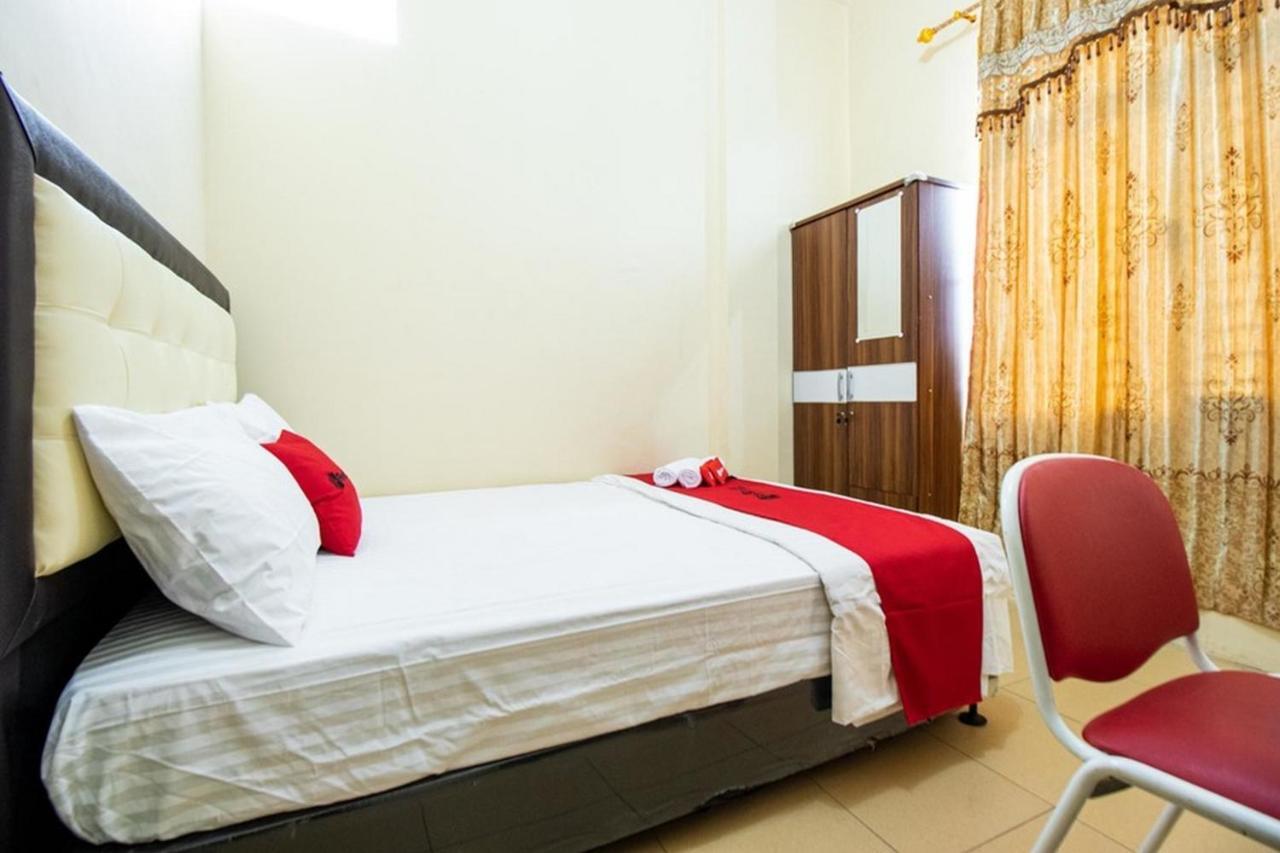 Reddoorz Syariah @ Jalan Setiabudi Medan 3 Ngoại thất bức ảnh